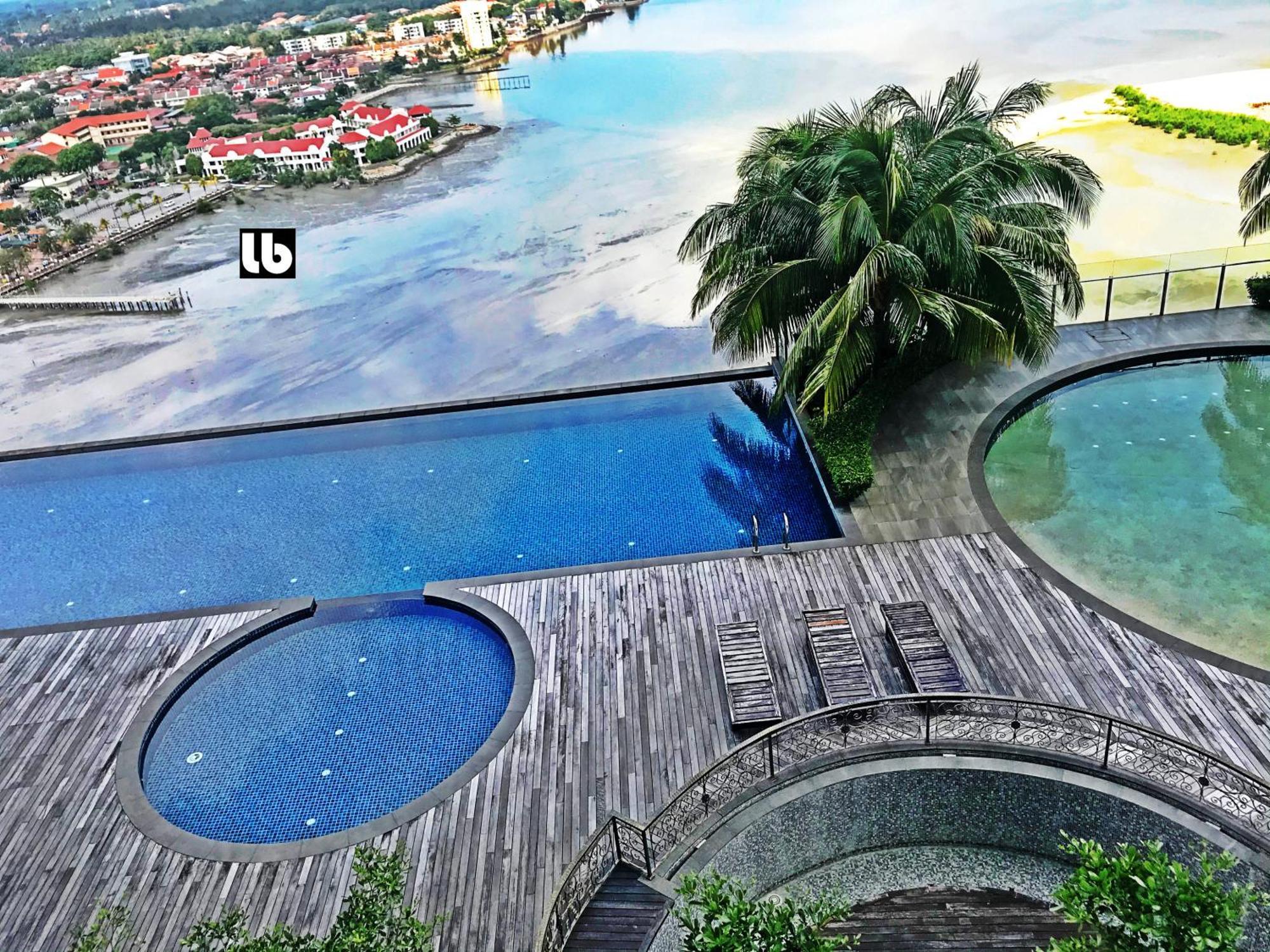 Silverscape Residence Melaka Exteriör bild