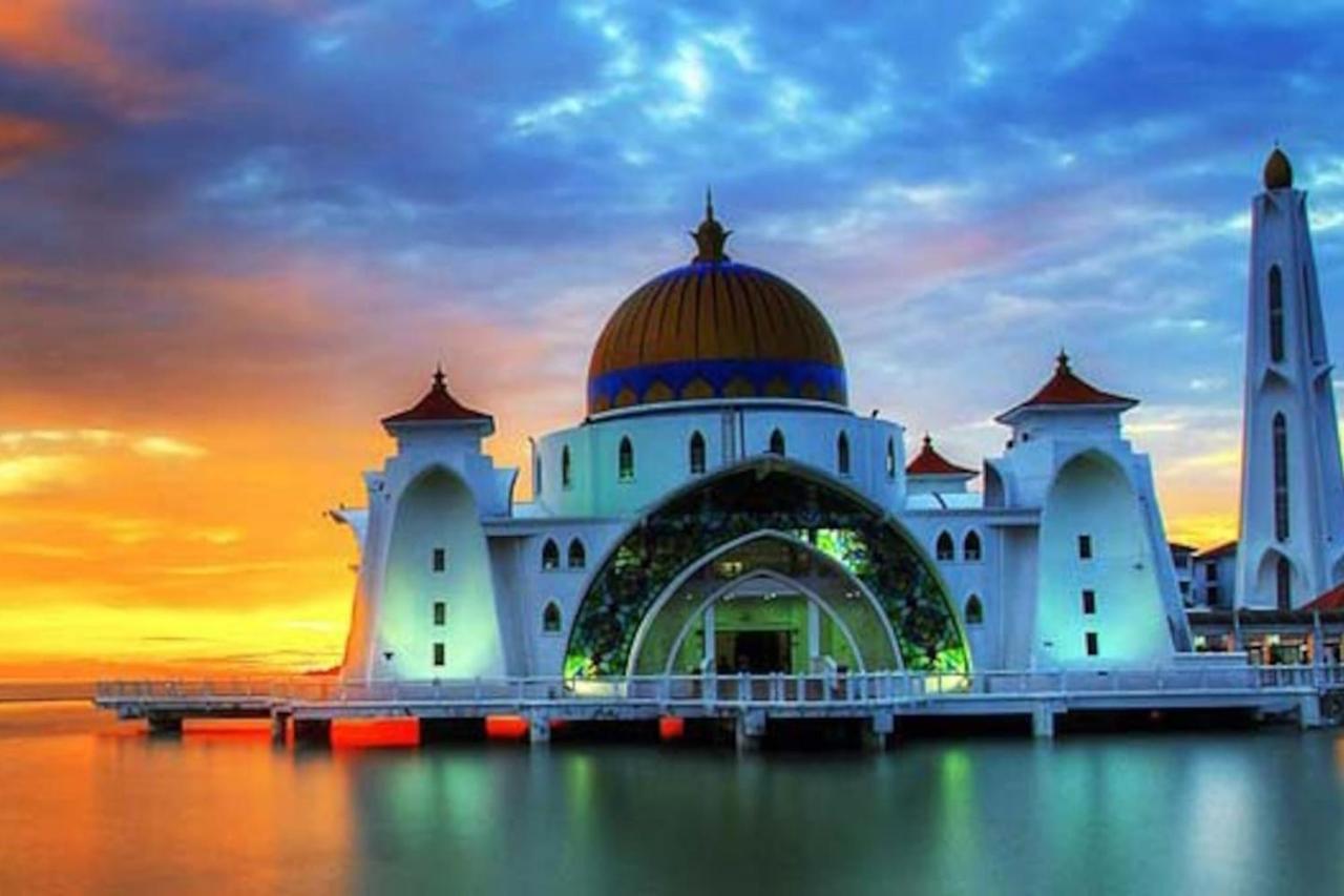 Silverscape Residence Melaka Exteriör bild
